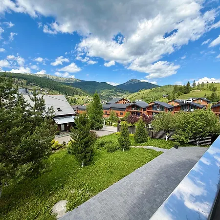 Chokolate House Hotel *